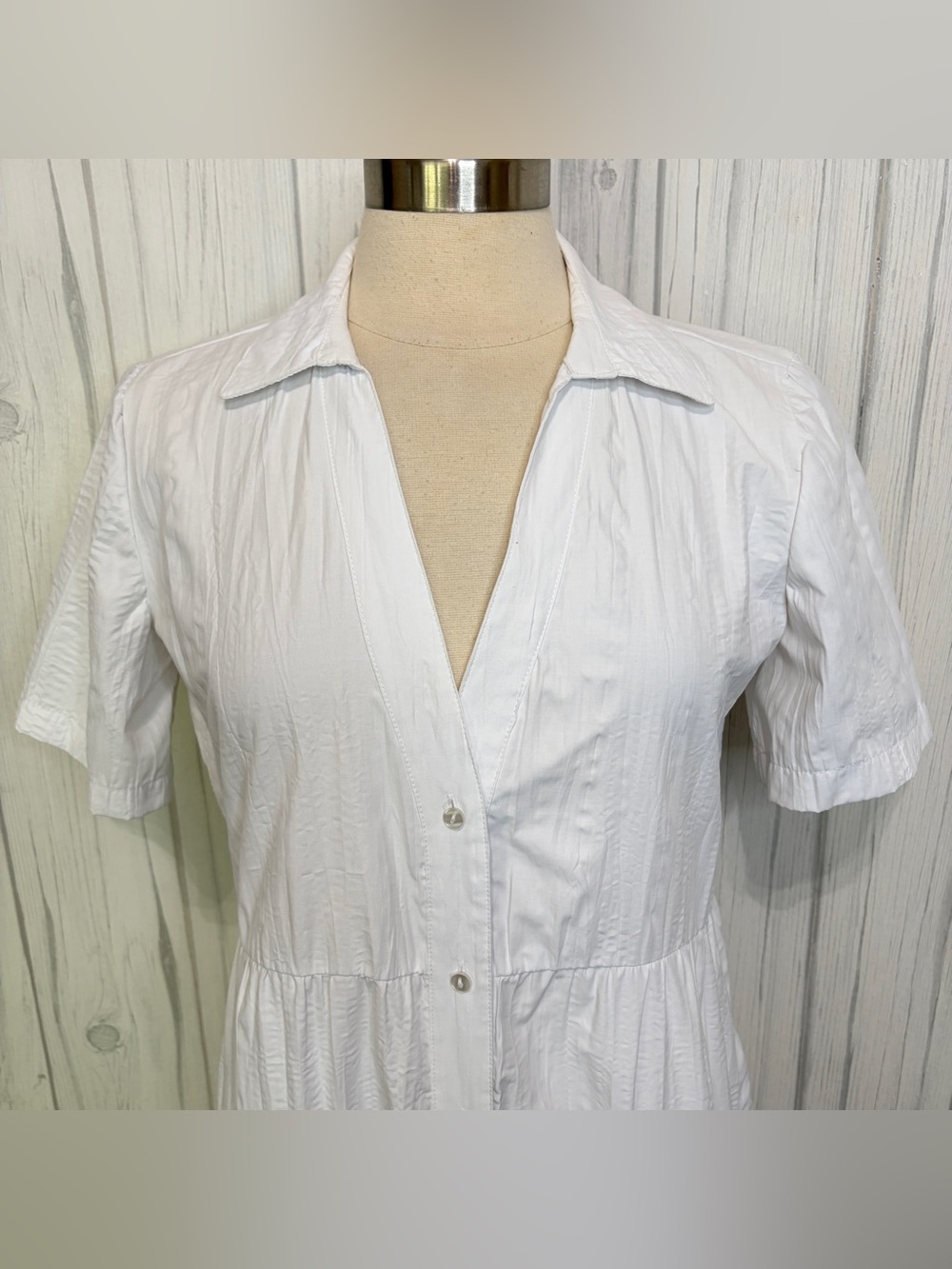 STRADIVARIUS Tiered Short-Sleeve Midi Shirt Dress in White, Medium - Picture 2 of 9